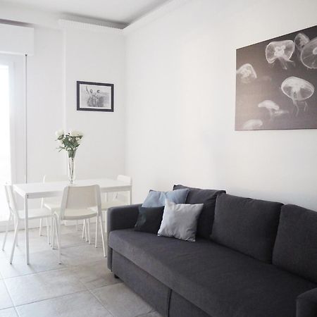Ceccarini 2023 Apartment Riccione Bagian luar foto